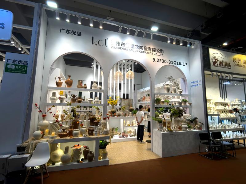 潮州市恺德龙陶瓷有限公司的第136届获奖广交会展位设计图片 潮州市恺德龙陶瓷有限公司的第136届获奖广交会展位设计图片