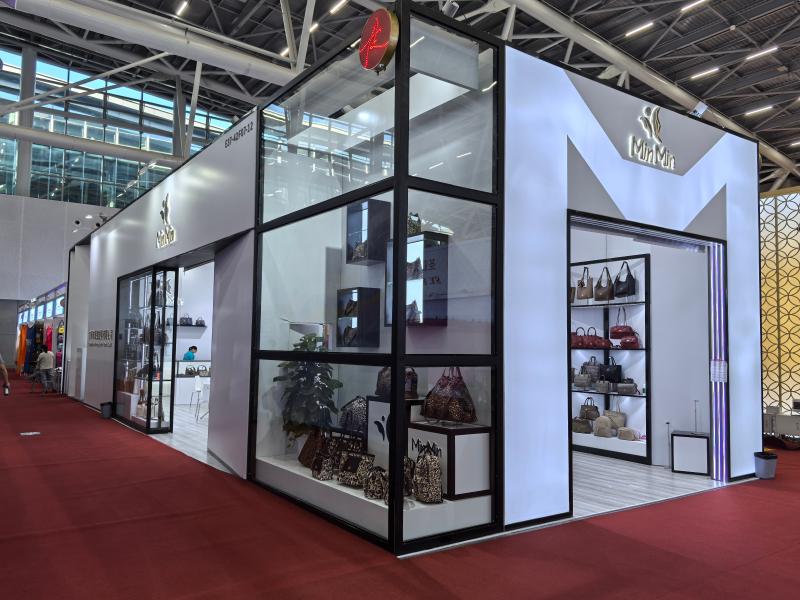 广州市珉铭皮具有限公司的第136届获奖广交会展位设计图片 广州市珉铭皮具有限公司的第136届获奖广交会展位设计图片
