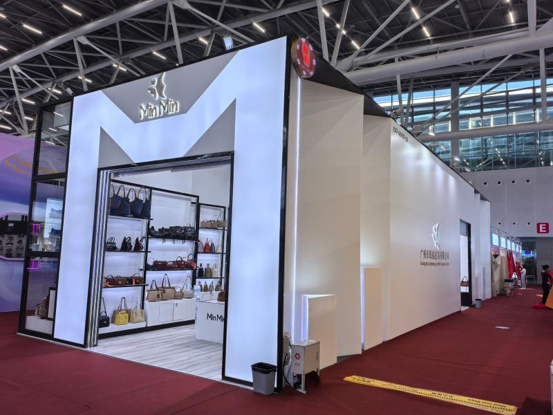 广州市珉铭皮具有限公司的第136届获奖广交会展位搭建图片 广州市珉铭皮具有限公司的第136届获奖广交会展位搭建图片