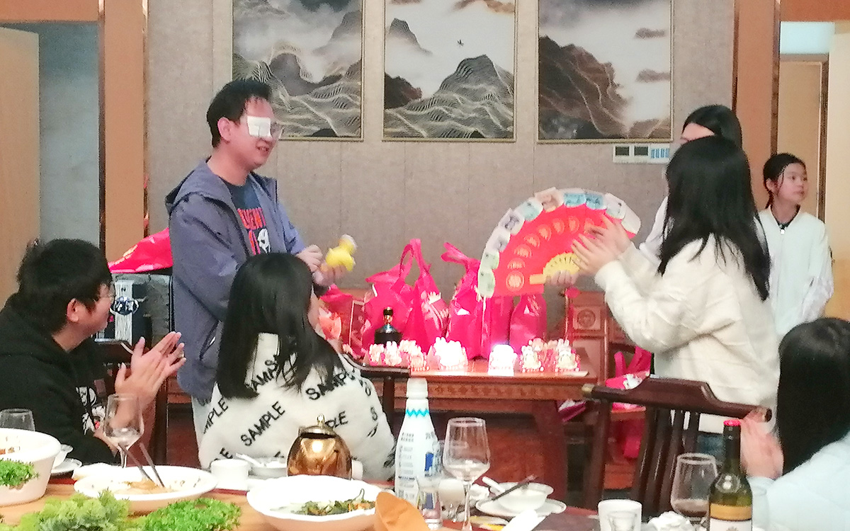 2024年圆桌国际展览年会小游戏1