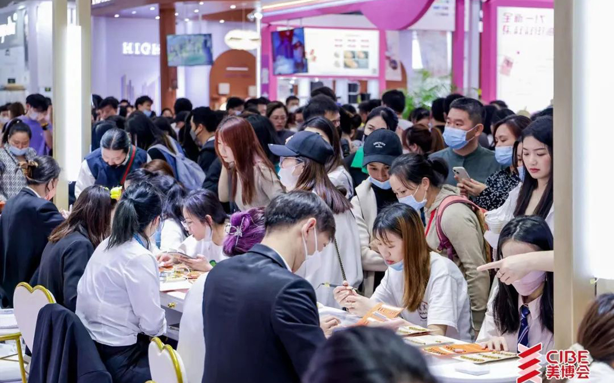 美博会互动体验：让参观者成为品牌传播者