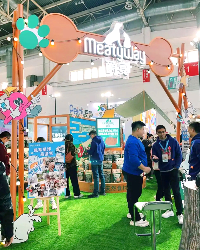 宠物展台设计布置策略