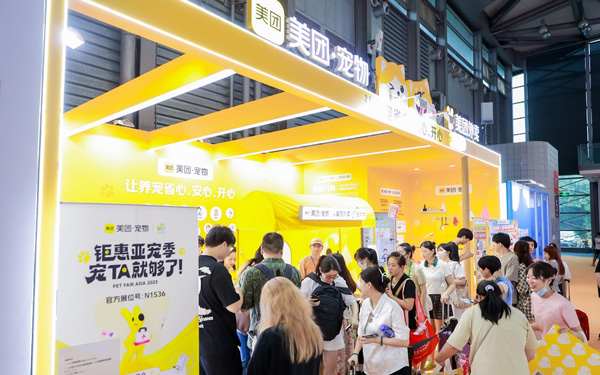 如何进一步提升宠物展览会设计的情感感染力？