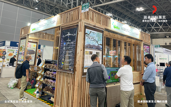 在国外展览会设计中，如何提升展位的内容吸引力？